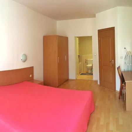 Apartment In Trakia Plaza *