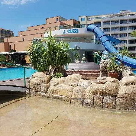 Apartment In Trakia Plaza *