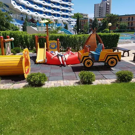In Trakia Plaza Апартамент *
