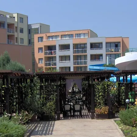 In Trakia Plaza Daire Sunny Beach